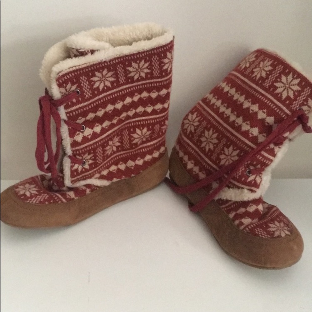 Lucky Brand Slippers